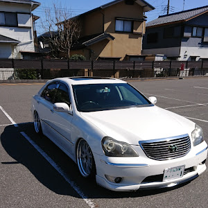 クラウンマジェスタ UZS186