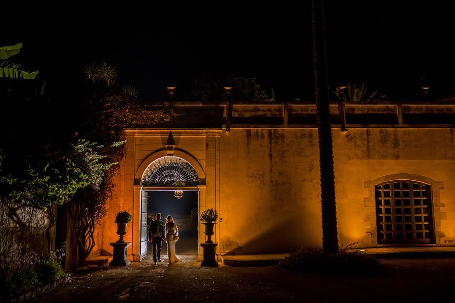 Fotógrafo de casamento Davide Di Pasquale (fotoumberto). Foto de 10 de outubro 2019