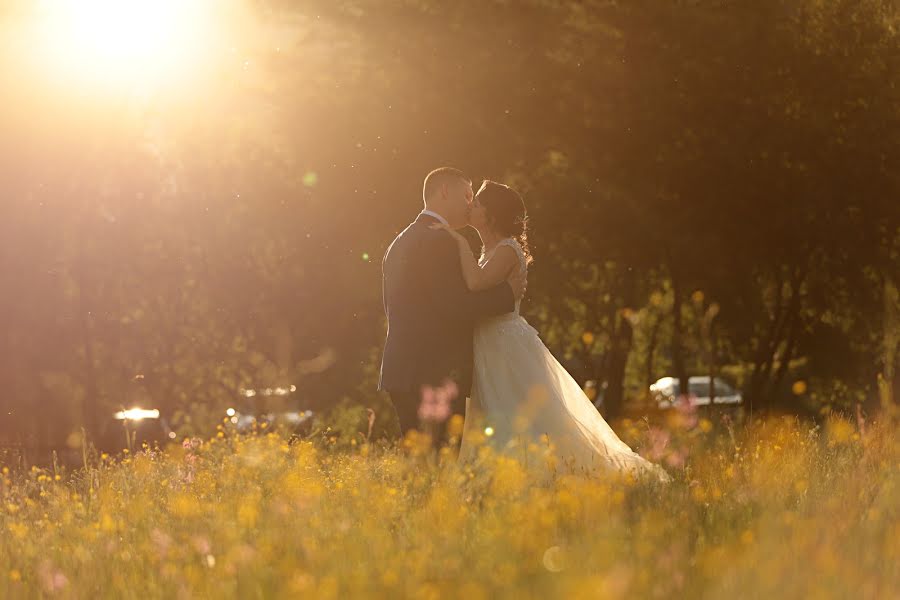 Wedding photographer Gyula Boros (borosgyula). Photo of 19 May