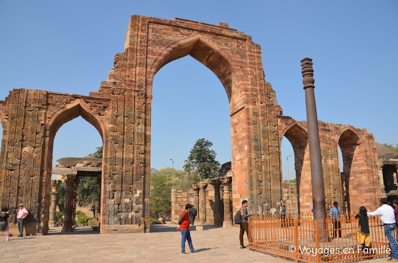 iron pillar, delhi