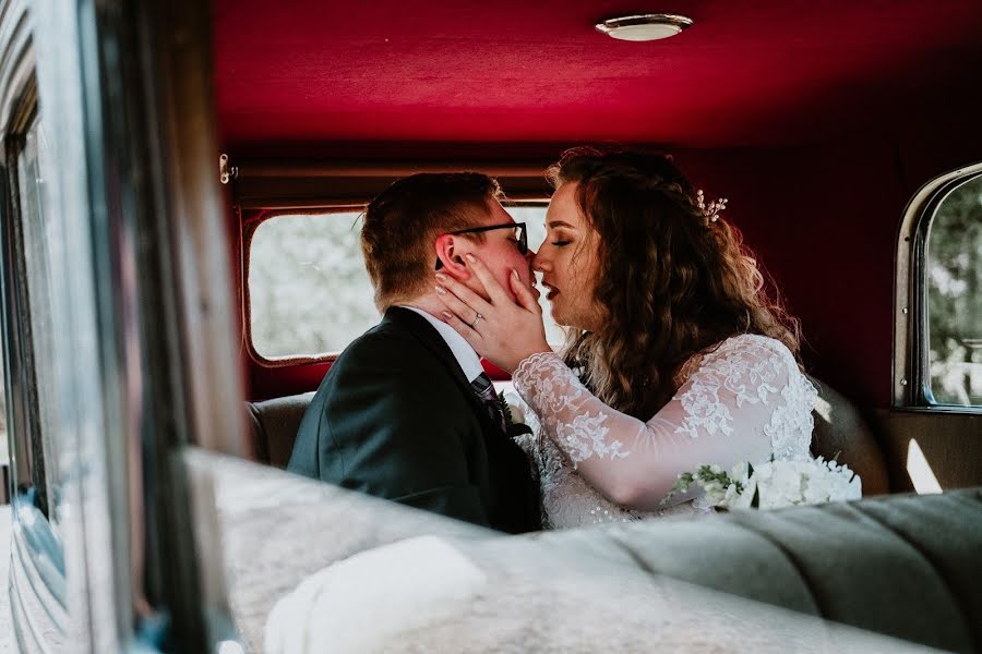 Fotografo di matrimoni Shawn Moreton (shawnmoreton). Foto del 8 maggio 2019