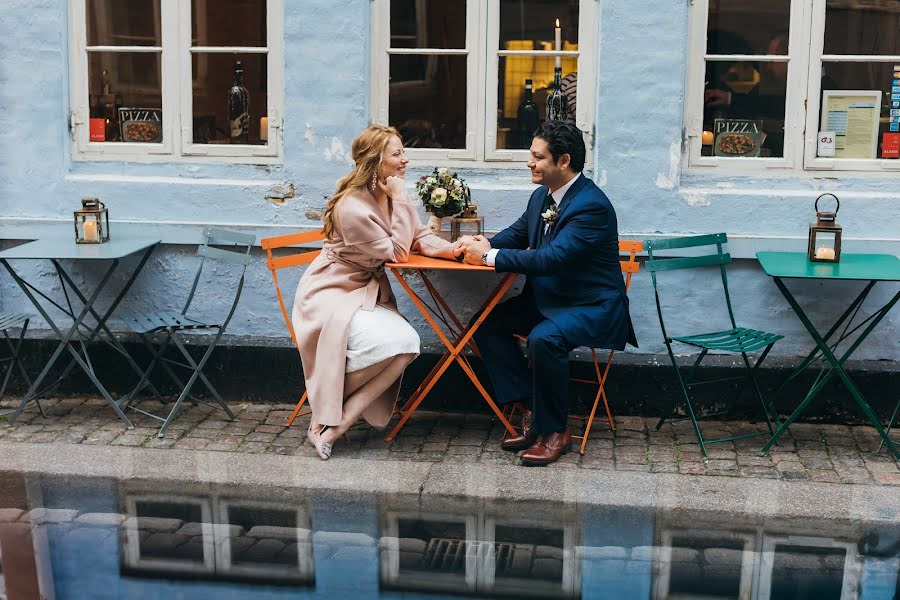 Fotógrafo de casamento Elena Belevantseva (femida1985). Foto de 5 de novembro 2018