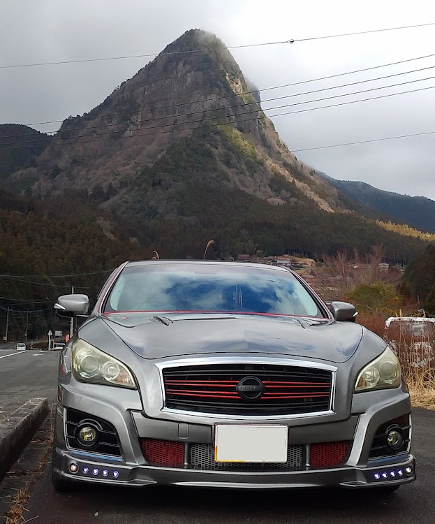 フーガの奈良県宇陀郡曽爾村・鎧(よろい)岳⛰️、兜(かぶと)岳⛰️・国の天然記念物・1月24日(月)に関するカスタム事例の投稿画像3枚目
