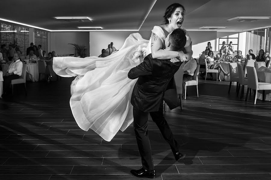 Wedding photographer Jose Mosquera (visualgal). Photo of 11 April