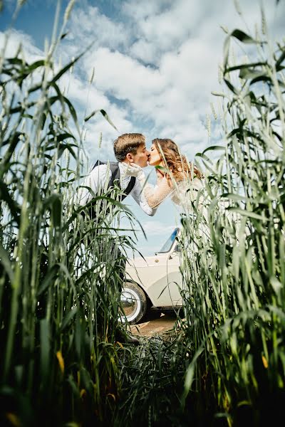 Fotógrafo de casamento Aleksey Boroukhin (xfoto12). Foto de 24 de março 2021