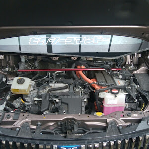 ノア ZWR80G