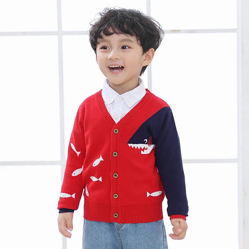 Kinder V-hals single-breasted trui met kleine visjes, lichte en comfortabele trui, perfect voor dagelijks gebruik, gemakkelijk te combineren.