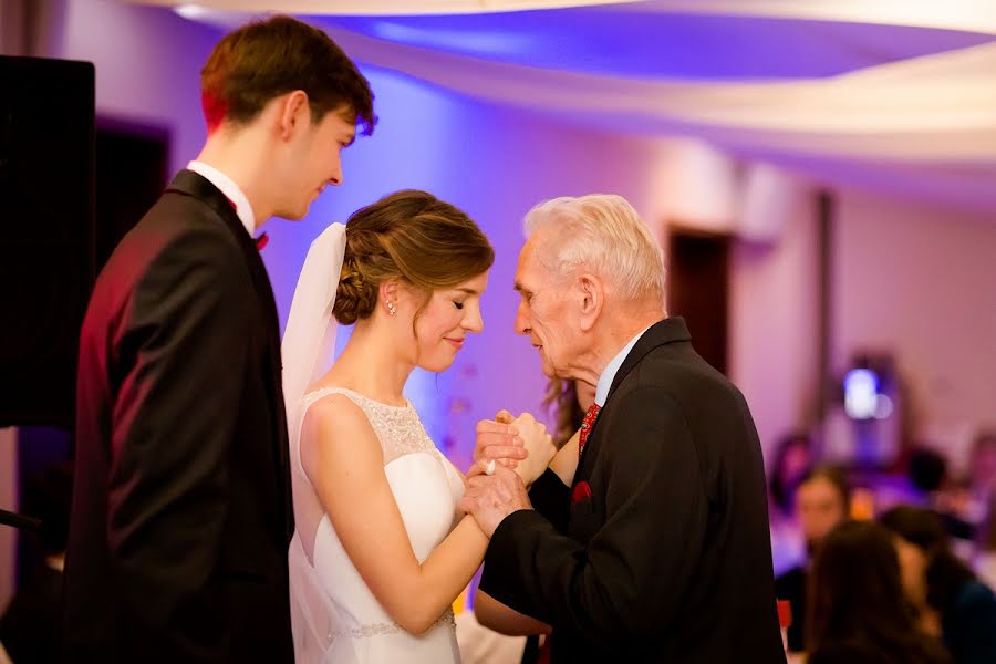 Wedding photographer Magia Obrazu (magiaobrazu). Photo of 10 January 2018