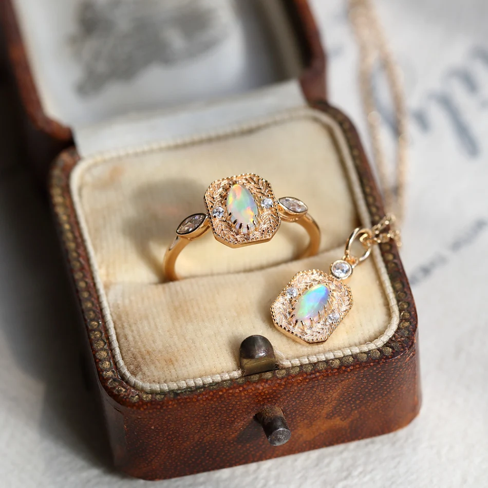 S925 Zilveren Ring met Tarwe-oog en Opaal, Luxe Sieraden, Lichtgewicht en Elegant, perfect als cadeau of voor dagelijks gebruik.