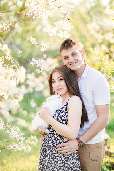 Fotografer pernikahan Aleksandra Yakimova (iccabell). Foto tanggal 19 Mei 2020