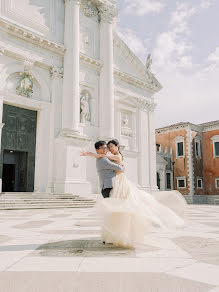 Φωτογράφος γάμων Iana Razumovskaia (ucatana). Φωτογραφία: 18 Απριλίου 2023