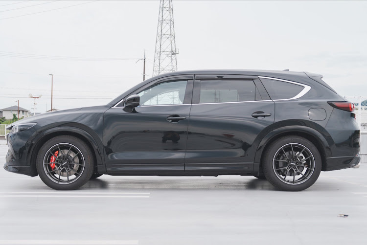 CX-8のビッグキャリパー装置・かっこいい・乗り心地変わらず・ナイトスポーツ・6ポットキャリパーに関するカスタム事例の投稿画像1枚目