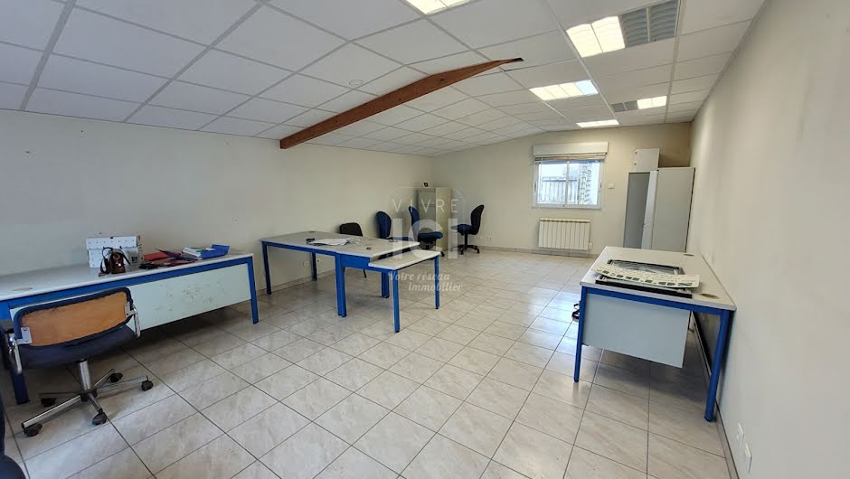 Vente locaux professionnels  198.09 m² à Saint-Nazaire (44600), 211 000 €