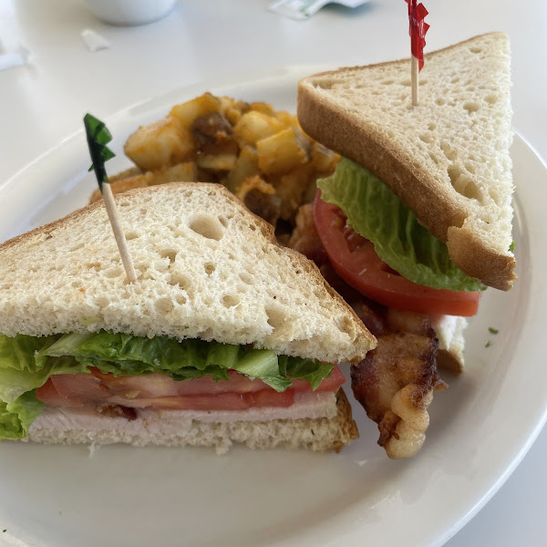 GF Turkey club with roasted potatoes