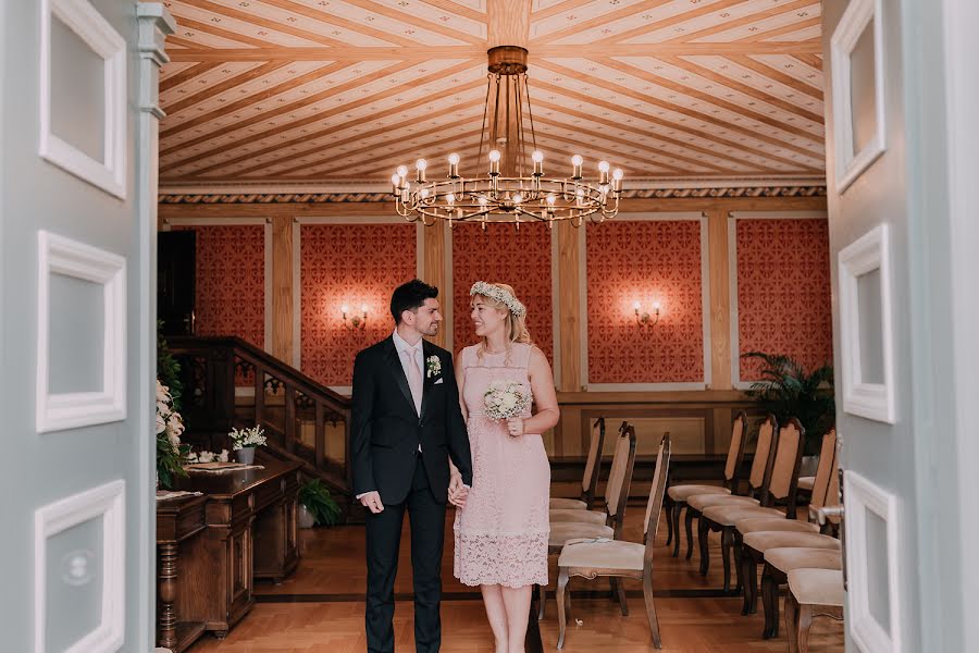 Fotógrafo de casamento Tati Borges-Schindler (tatianeborgess). Foto de 13 de março 2019