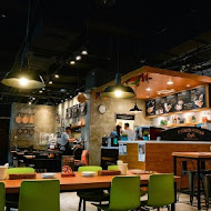 堤諾比薩  Tino's Pizza Cafe(台北光復北門市)