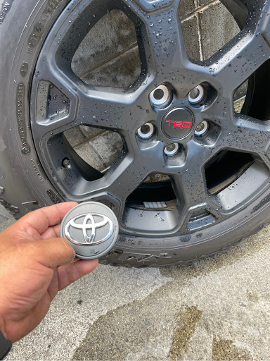 RAV4 TRDホイールキャップ アドベンチャー オフロードパッケージ車両 ...