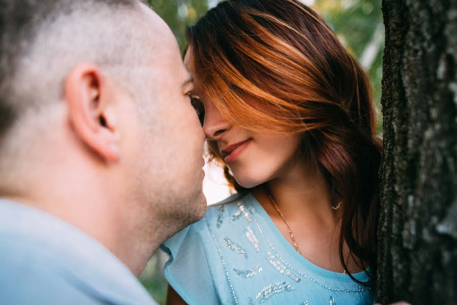 Fotógrafo de casamento Anastasiya Suprunyuk (suprunyukn). Foto de 19 de abril 2017