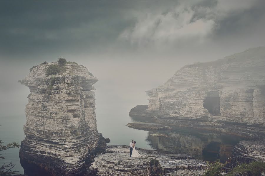 Fotografo di matrimoni Samet Başbelen (sametbasbelen1). Foto del 14 maggio 2016