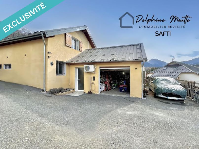 Vente maison 6 pièces 128 m² à Saint-crepin (05600), 372 500 €