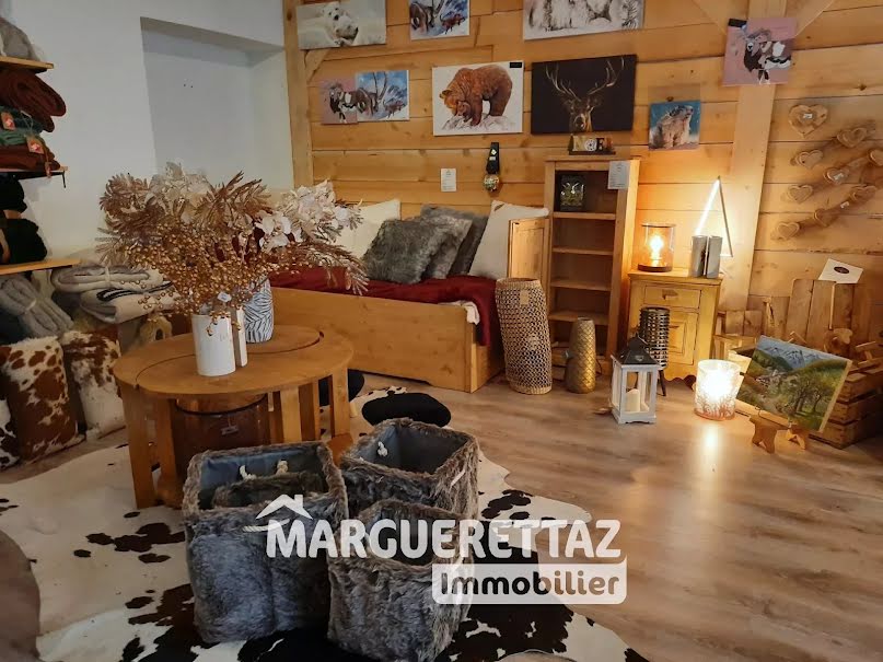 Vente locaux professionnels 2 pièces 160 m² à Vailly (74470), 65 000 €