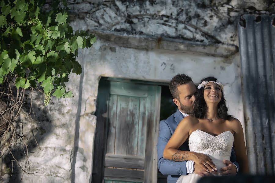 Wedding photographer Kostas Mathioulakis (mathioulakis). Photo of 11 October 2018