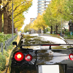 NISSAN GT-R R35