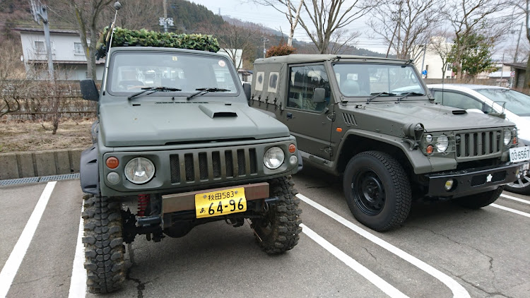 ジムニーの自衛隊車輌に関するカスタム事例の投稿画像3枚目