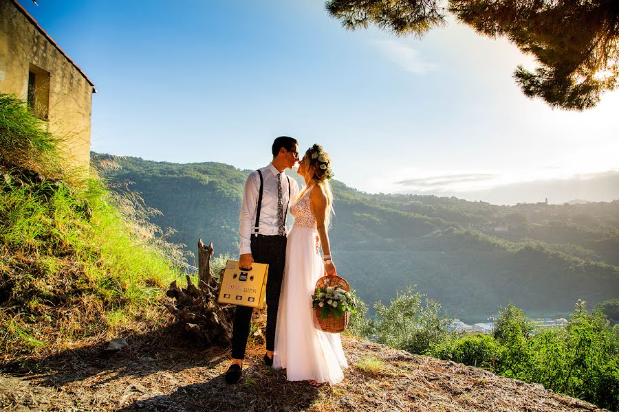 Fotografo di matrimoni Anna Sylenko (tinkerbell). Foto del 13 maggio 2021