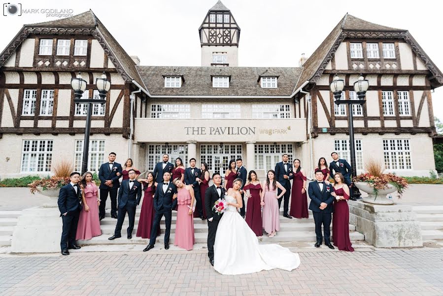 Fotografo di matrimoni Mark Godilano (markgodilano). Foto del 24 aprile 2019