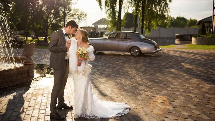 Wedding photographer Maksim Solovev (wedliveview). Photo of 14 July 2015