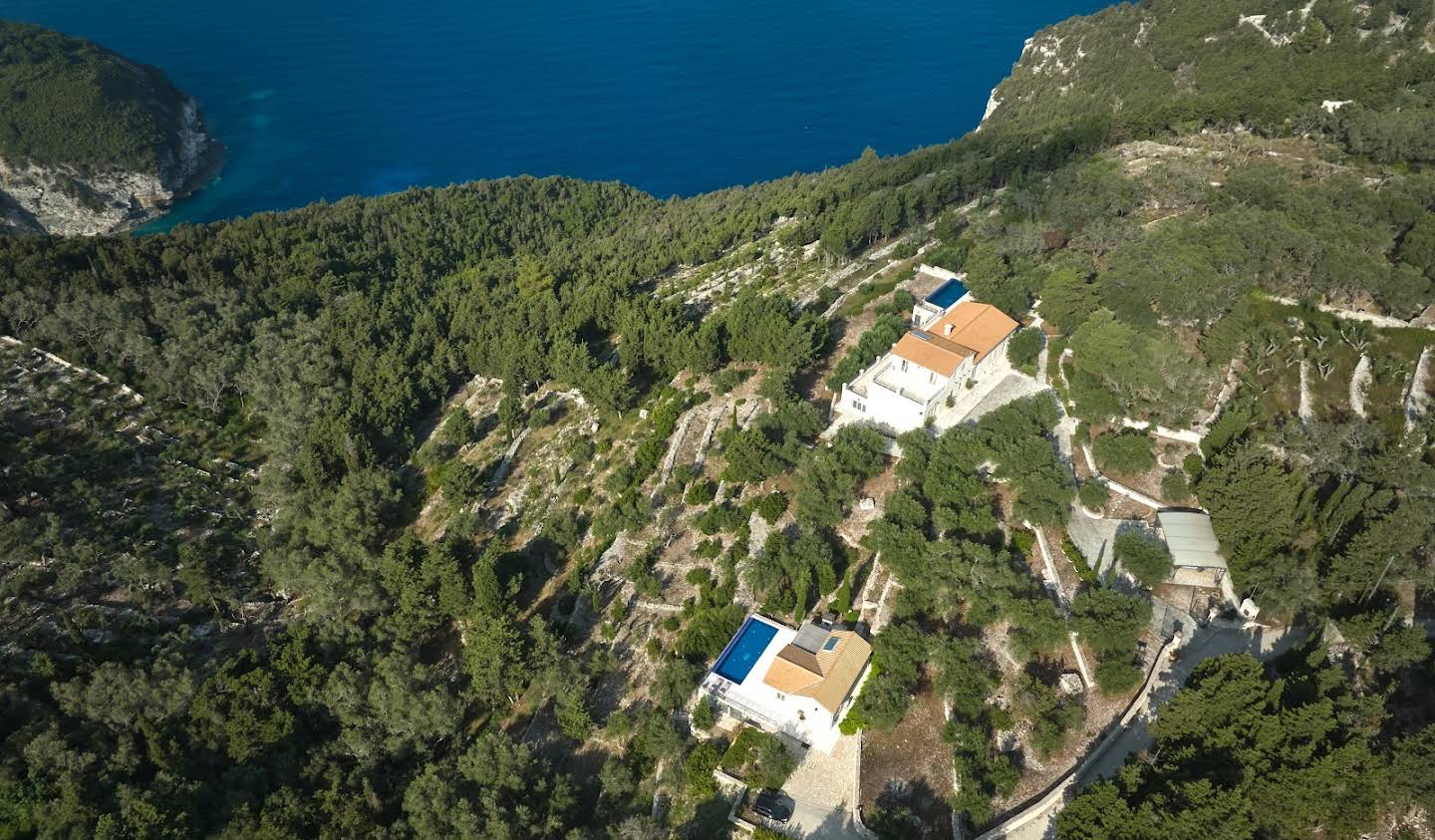 Villa with garden and terrace Paxos