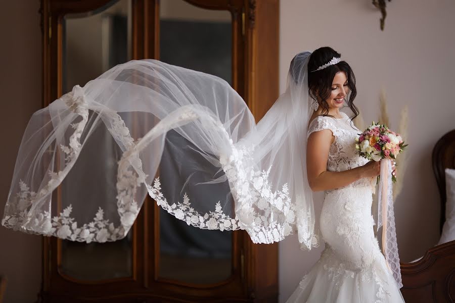 Wedding photographer Veronika Mikhaylovskaya (fotonika). Photo of 24 May 2019