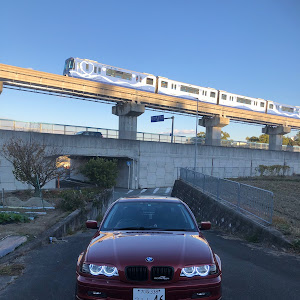 3シリーズ セダン E46