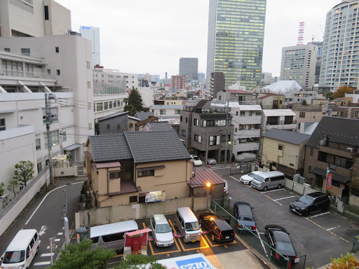 Wandering around the Imperial Palace & elsewhere Tokyo Japan 2017