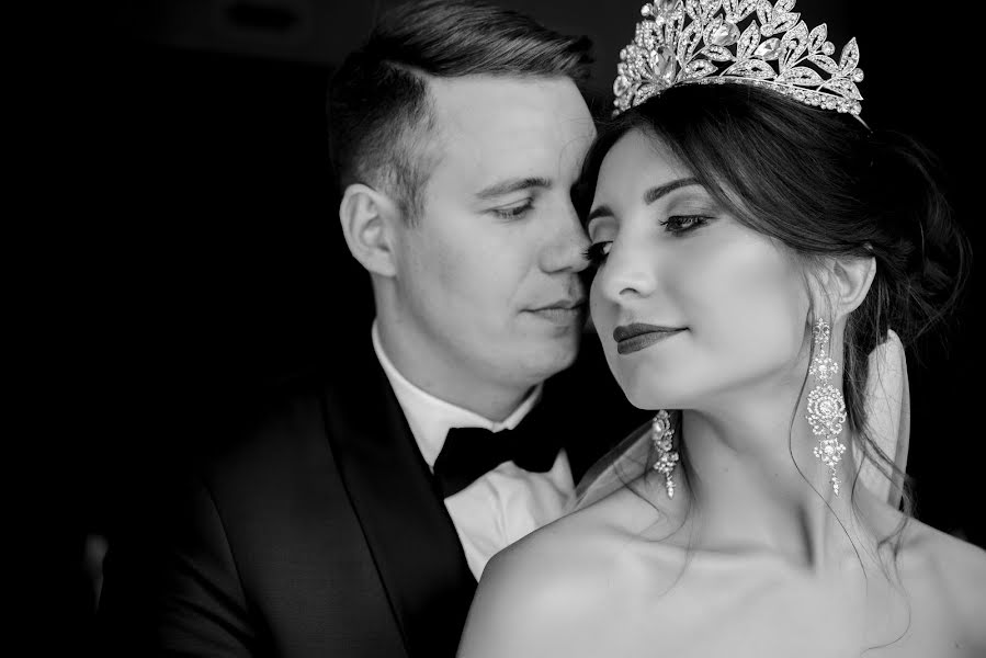 Fotógrafo de casamento Anastasiya Chernikova (nrauch). Foto de 13 de outubro 2017