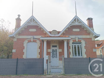 villa à Soulac-sur-Mer (33)