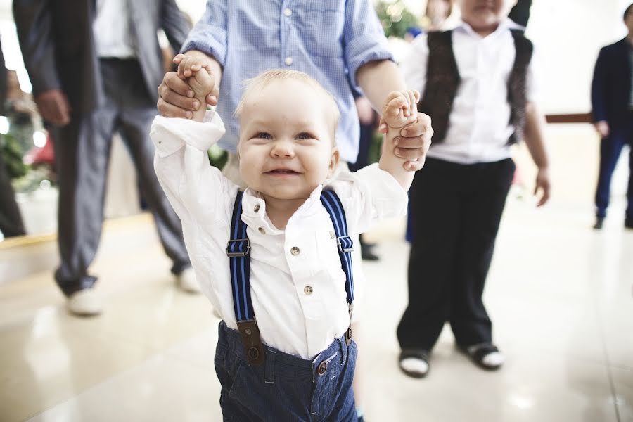 Wedding photographer Yana Slavinskaya (sentyabryaka). Photo of 22 July 2014