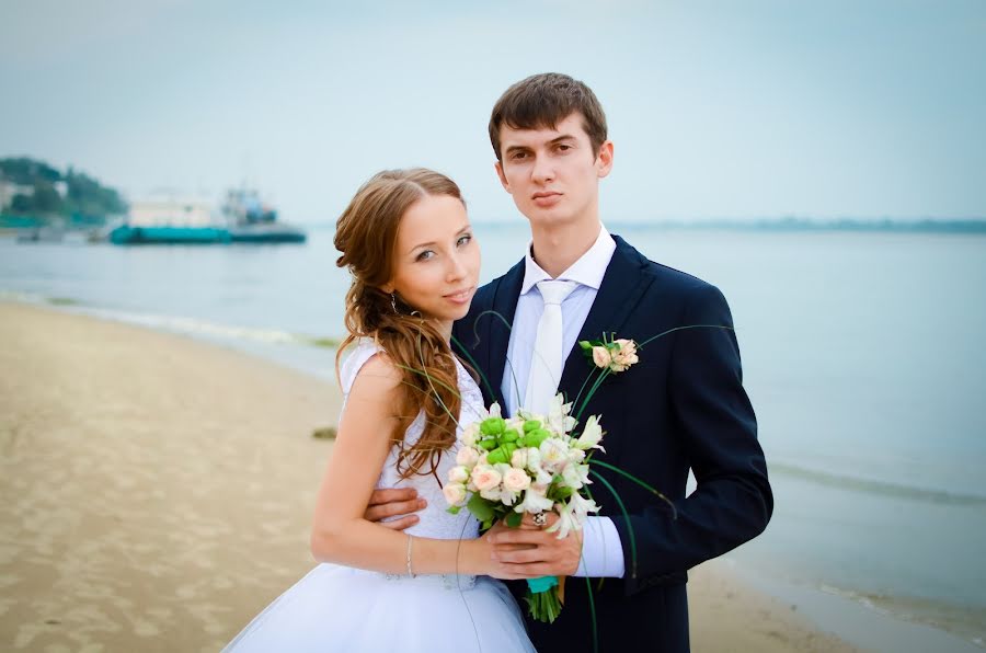 Wedding photographer Irina Furaseva (furaseva90). Photo of 3 October 2016