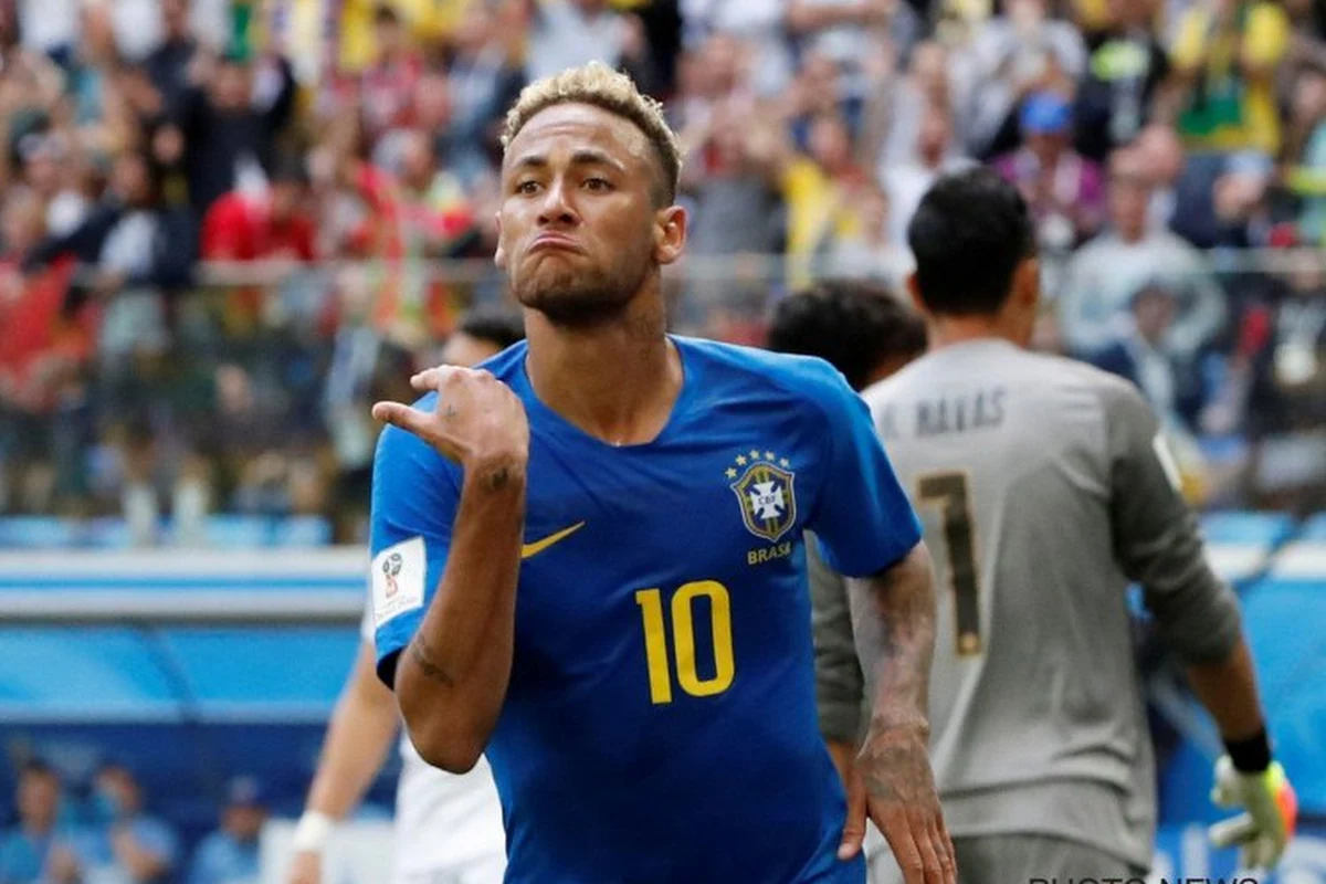 Neymar réagit aux critiques à son adresse