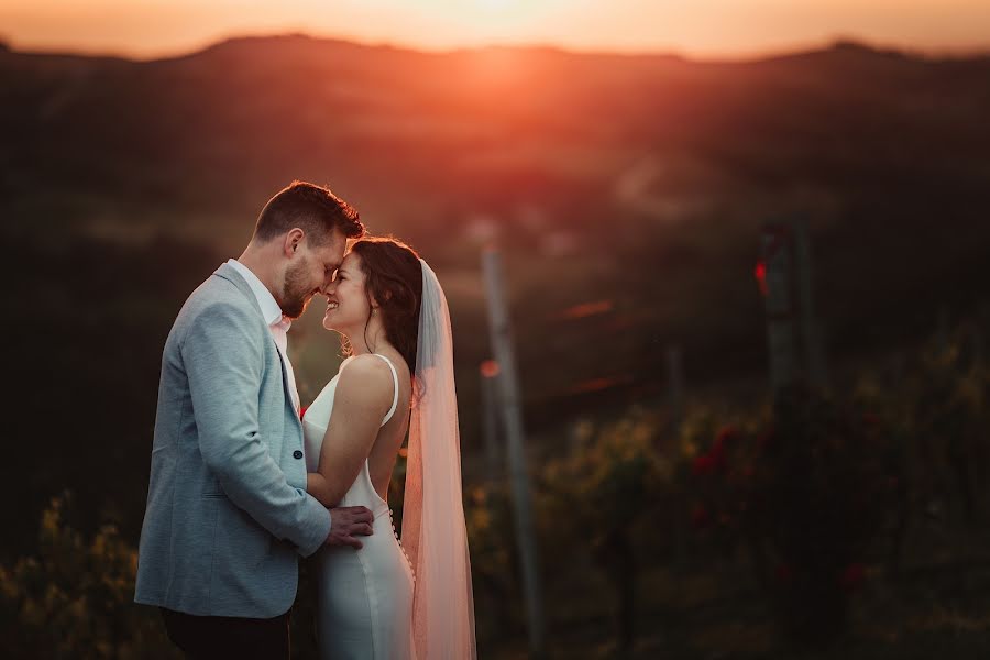 ช่างภาพงานแต่งงาน Gabriele Latrofa (gabrielelatrofa) ภาพเมื่อ 29 พฤษภาคม 2019