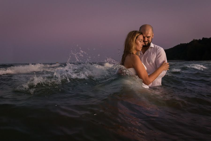 Fotógrafo de casamento Piotr Ulanowski (ulanowski). Foto de 7 de fevereiro 2020