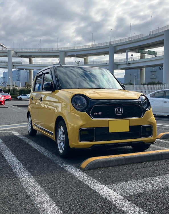 N-ONEの洗車・大黒PA・ドライブ・N-ONE RS・黄色い車に関するカスタム事例の投稿画像2枚目