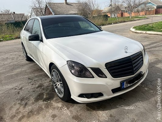 продам авто Mercedes E 200 E-klasse (W212) фото 2