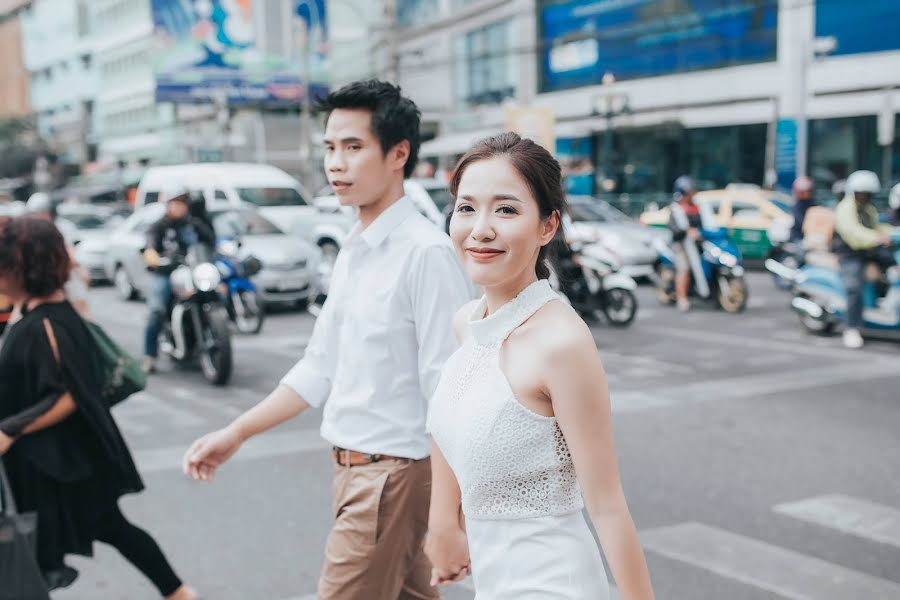 結婚式の写真家Kridsanaporn Promthong (promthong)。2020 9月8日の写真