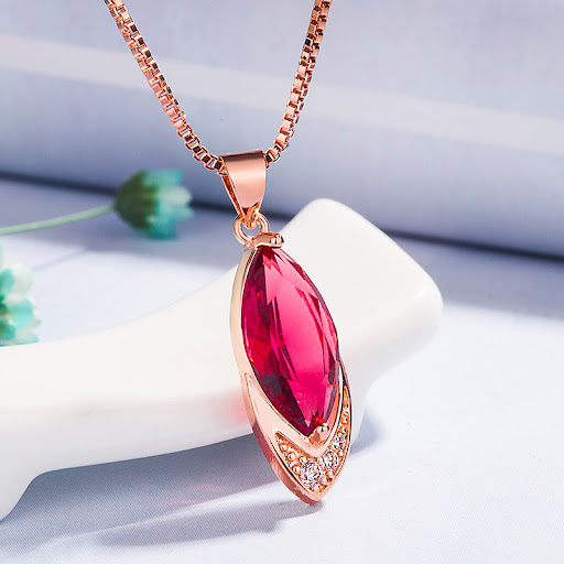 Title 2, Female Rose Ruby Pendant Clavicle Chain