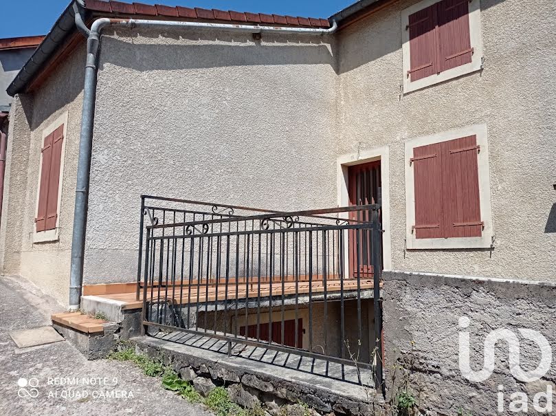 Vente maison  208 m² à Bourbonne-les-Bains (52400), 80 000 €