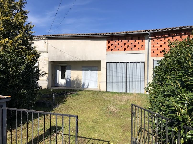 Vente maison 4 pièces 92 m² à Marcillac (33860), 99 000 €