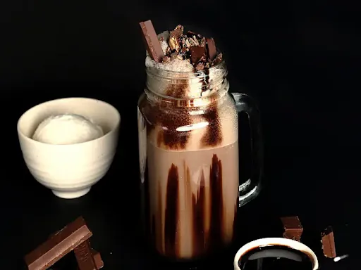 Kitkat Crunchy Shake