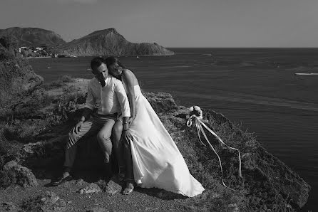 Fotógrafo de casamento Dima Hamaniuk (dgphoto). Foto de 21 de fevereiro 2022